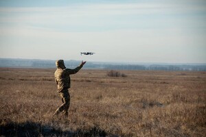 Канада обговорює постачання Україні сотень дронів – ЗМІ