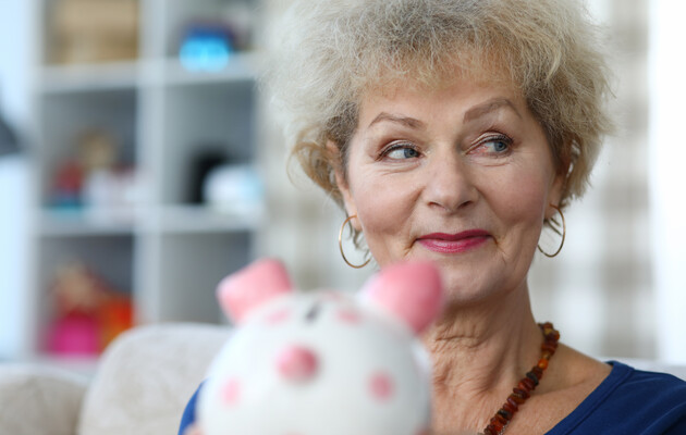 Пенсійні виплати: хто може вийти на пенсію до 60 років