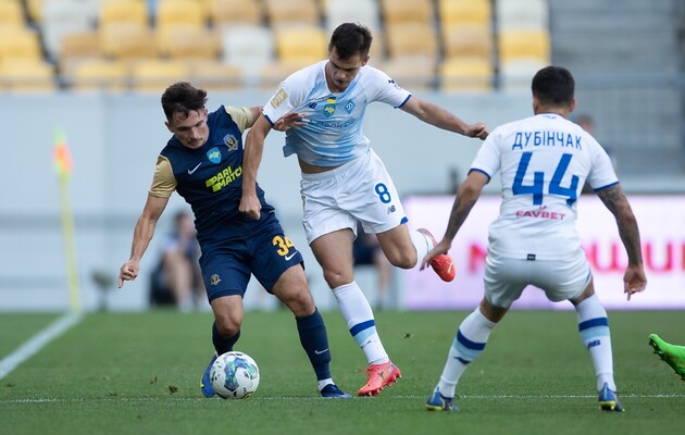 Матч "Дніпра-1" та "Динамо" пройде в Ужгороді