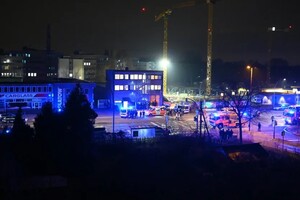 Виновник стрельбы в Гамбурге, вероятно, погиб на месте происшествия