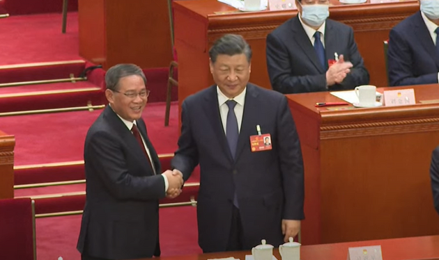 Новым главой правительства Китая стал близкий соратник Си Цзиньпина