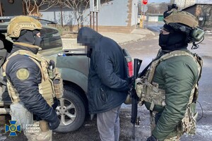 СБУ затримали зрадника, який за завданням ФСБ готував теракт проти українських пілотів та спецпризначенців