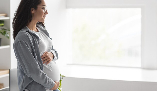 Помощь по беременности и родам: как ее получить женщинам-ФЛП