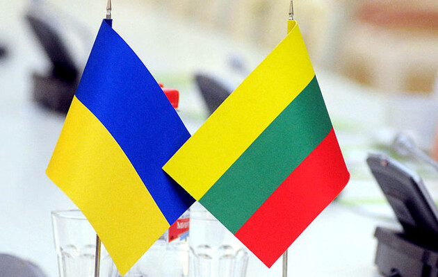 Боеприпасы и не только: Литва объявила о новом пакете военной помощи Украине