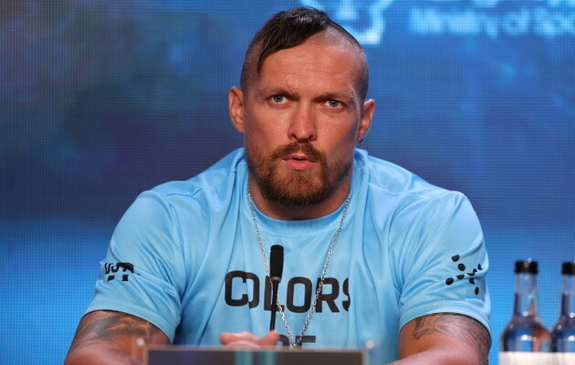 Усик принял финансовые условия контракта