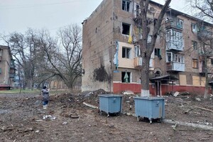 На Донеччині окупанти обстріляли населені пункти на кількох напрямках. Є поранені