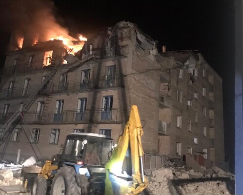 В Ржищеві Київської області під час нічної атаки пошкоджено три будинки, є загиблі