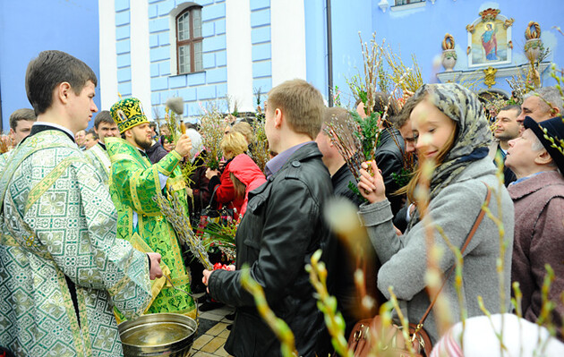 Вербное воскресенье отмечают за неделю до Пасхи