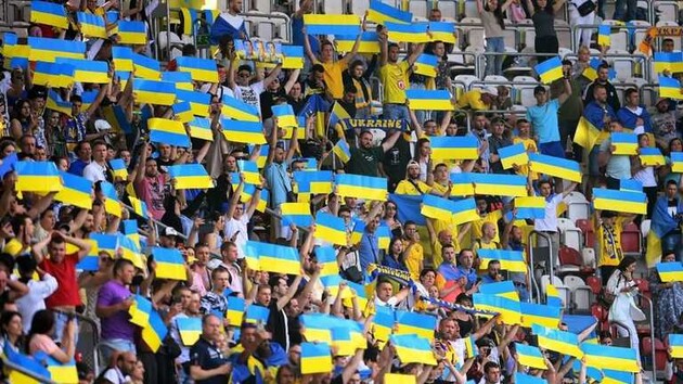 На матчі Англія – Україна відбудеться флешмоб з метою привернення уваги до передачі військових літаків