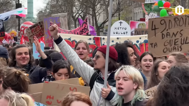 Часть французской молодежи также объявила протест против пенсионной реформы