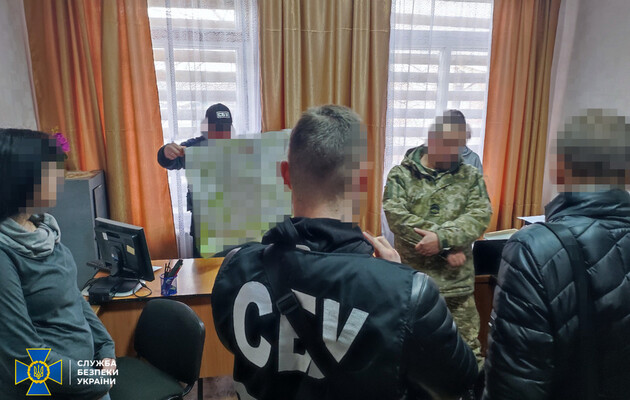 СБУ затримала завербованого ФСБ прикордонника: деталі і фото 