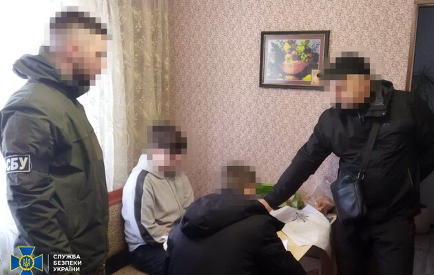 РФ привлекает подростков к псевдоминированию в Украине. Одного такого «минера» разоблачила СБУ