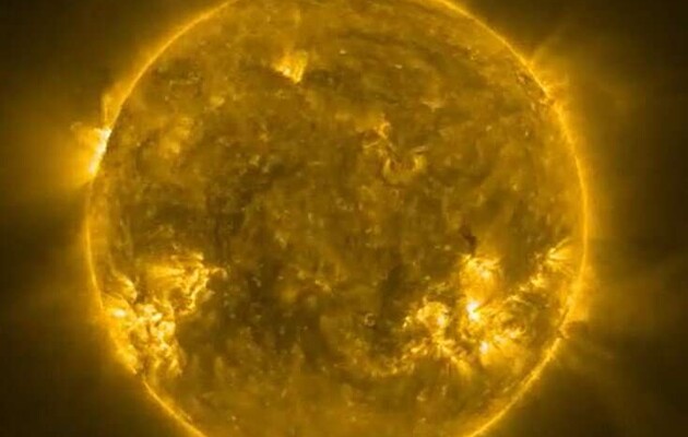 Сонце випустило новий потужний спалах, який викликав проблеми на Землі