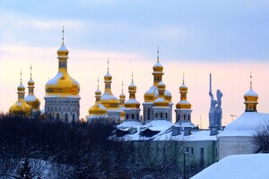 Суд отказал УПЦ МП в обеспечении иска против выселения из Киево-Печерской лавры