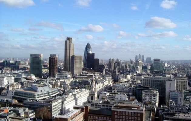 Лондон впервые почти потерял статус главного финансового центра мира