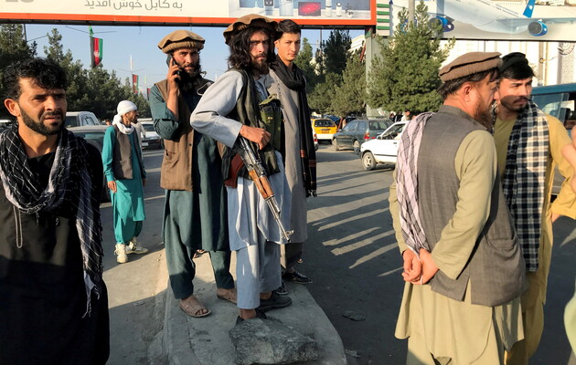 Талибы взяли в плен трех британцев
