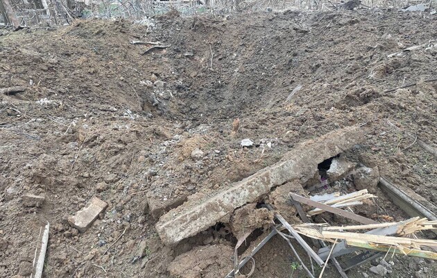 За минулу добу загарбники обстріляли цивільну інфраструктуру 19 населених пунктів на Запоріжжі — ОВА 