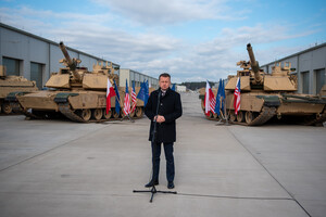 В Польше открыли логистический хаб по ремонту военной техники: при поддержке США и НАТО