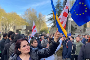 Оппозиция Грузии вышла с митингами на улицы Тбилиси: требуют освободить Саакашвили и не только