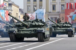 Курськ та Бєлгород скасували паради до 9 травня