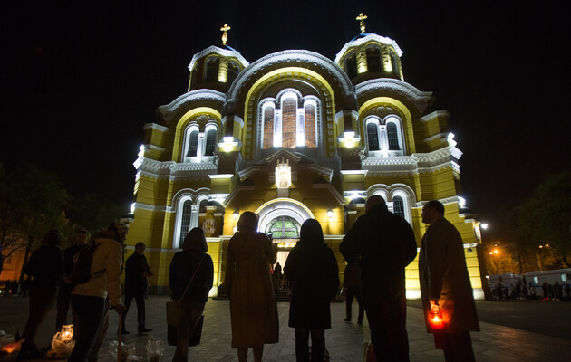 Ночные богослужения на Пасху в Киеве можно будет посетить только онлайн