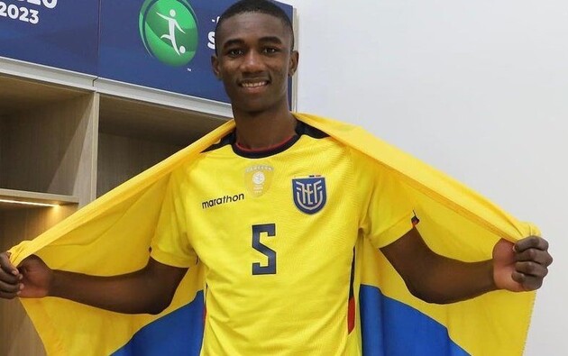 Кастильо выступает за молодежную сборную Эквадора