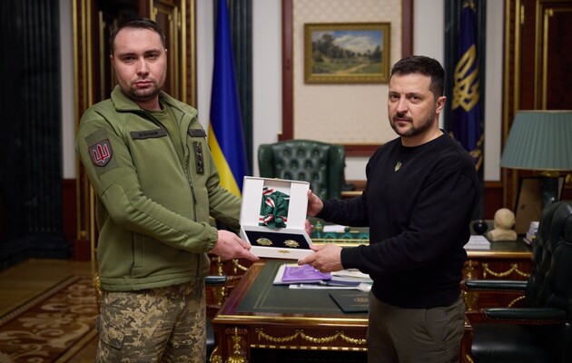 Президент Зеленский получил орден имени Джохара Дудаева и орден Чеченской Республики Ичкерия 
