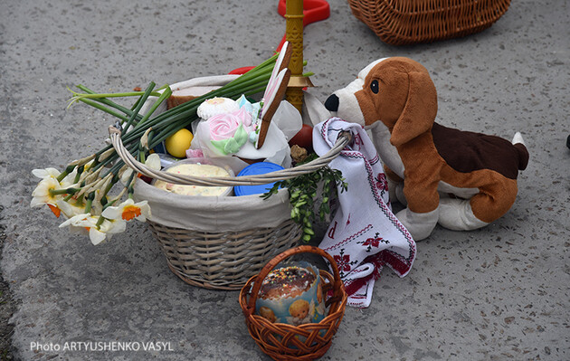 В Великую субботу заканчиваются приготовления к Пасхе