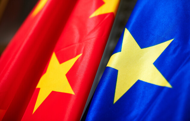 Европа – Поднебесная: Запад пытается наладить связь с Китаем – в Пекин вслед за Макроном едет Бербок