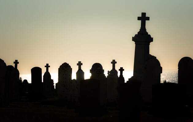 Поминальні дні після Великодня: у ДСНС пояснили, як перевірити, чи заміноване кладовище