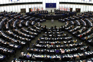 Европарламент готовит жесткий закон про использование искусственного интеллекта – FT