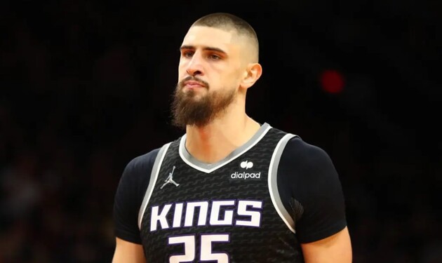 Лень помог "Сакраменто" победить