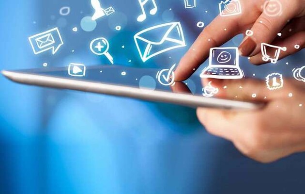 Соцмережам вдається виявити лише 1% російських ботів