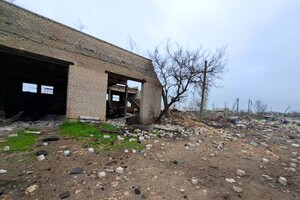 У Херсонській області чотири населені пункти зазнали масованої авіаатаки: є руйнування