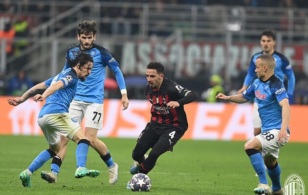 "Милан" прошел "Наполи"