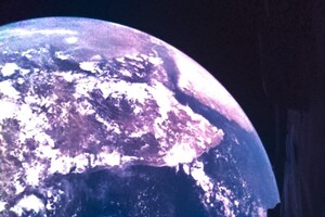 Апарат для вивчення супутників Юпітера зробив фото Землі з космосу