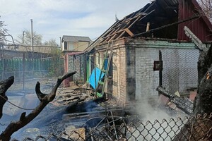 Росіяни обстріляли житлові будинки Оріхова запалювальними снарядами 