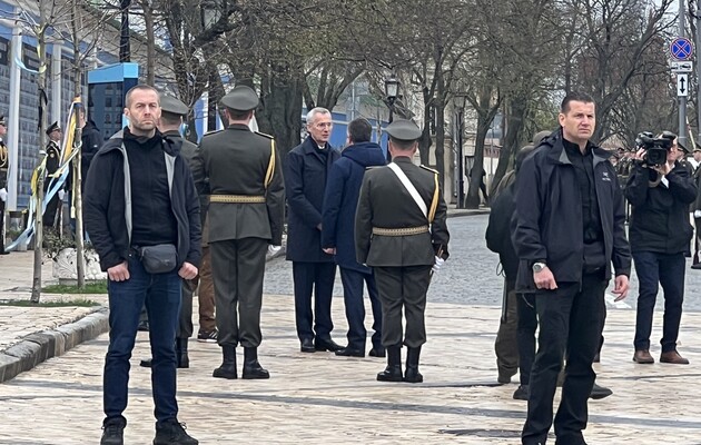 Генсек НАТО Столтенберг прибув до Києва