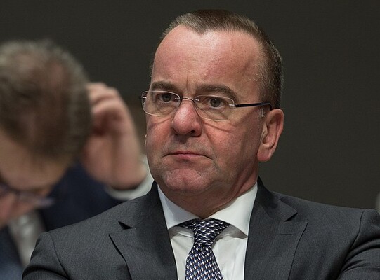 Министр обороны Германии рассказал о центральных темах нынешнего «Рамштайна»