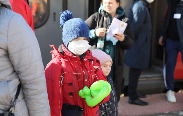 У ОП розповіли, у скількох таборах росіяни утримують депортованих з України дітей