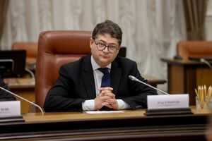 Шмигаль и уполномоченный Макрона обсудили проекты восстановления Украины