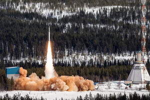 Швеция запустила исследовательскую ракету, но она случайно упала в Норвегии