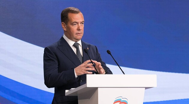 Глава МИД Румынии ответил Медведеву на слова о «претензиях Бухареста» на территорию Украины