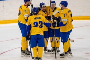 Украина одержала вторую подряд победу на чемпионате мира по хоккею