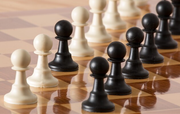 Некоторые разоблаченные журналистами российские агенты продолжают работать в дипломатических миссиях РФ