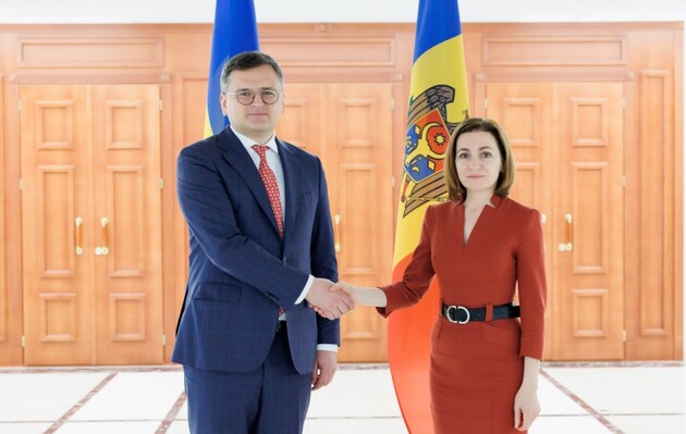 Кулеба у Молдові зустрівся з президенткою Маєю Санду