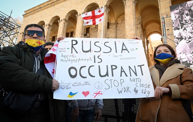 Грузины, пережившие нападение РФ в 2008-м, поддержали украинцев в 2022 году