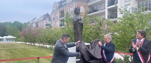 Во Франции установили еще один памятник Анне Киевской