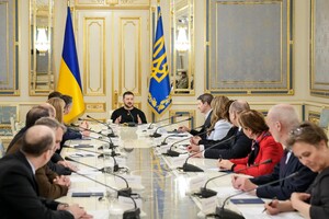 В Киев прибыла делегация США по экономической помощи Украине. Планируют подписать договор на $25 млн