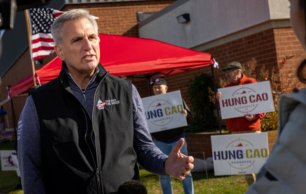 В Ізраїлі МакКарті «різко обмінявся» репліками із російським репортером